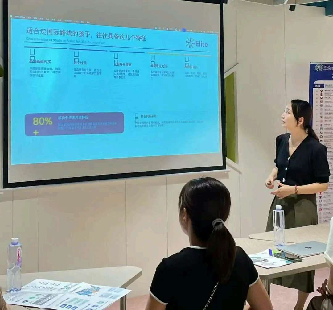 How to Communicate with Foreign Teachers: Tips for Singapore International School Parents